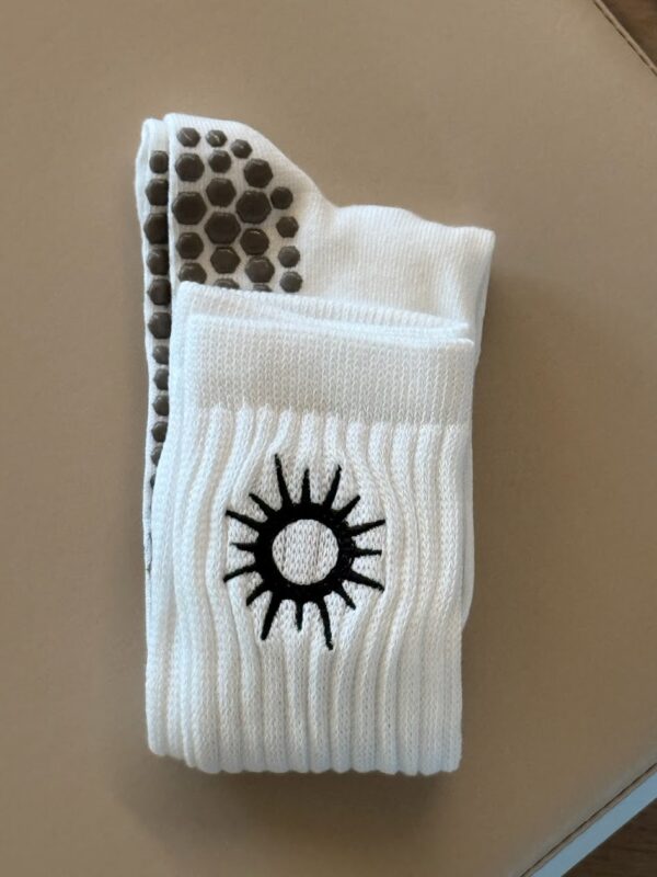 Chaussettes antidérapante blanche – Image 2